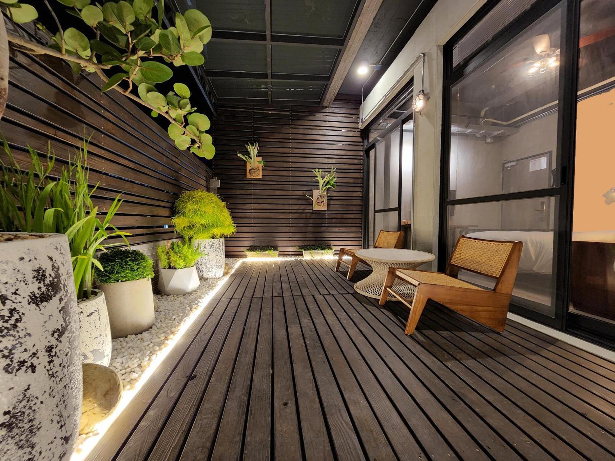 Hotel The Retro Tai-Pan Tainan Exterior foto